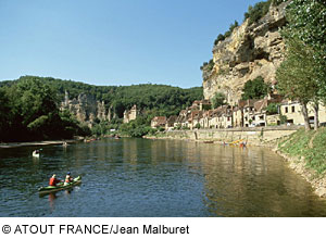 Kanu fahren auf der Dordogne, Aquitanien