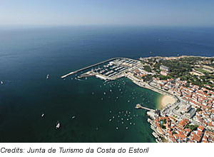 Blick auf den Strand von Cascais, Costa Lisboa
