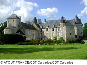 Burg Colombieres, Normandie