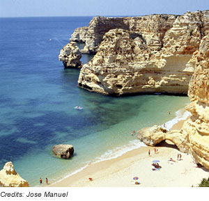 Strand bei Marinha, Portugal